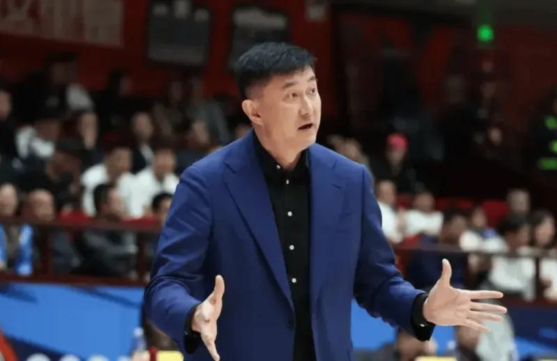 wellbet-广东怎么又只靠外援？三少全场只得到13分，各将定位都不明确！